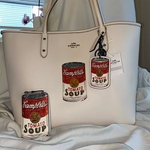 COACH X CAMPBELLS Tote WITH wallet and bag charm